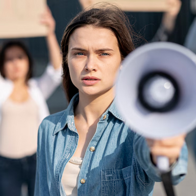 Performance as Social and Political Critique in Public Spaces