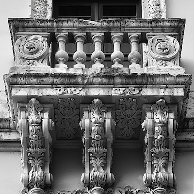 Baroque Architecture: Ornamentation, Movement, and Drama in Stone